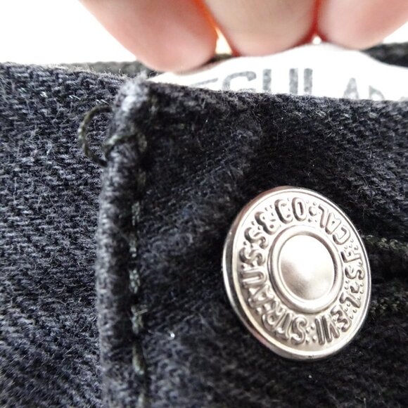 Levis Black 505 Jeans Size 38x30 Regular Fit Made in Haiti - Picture 3 of 7